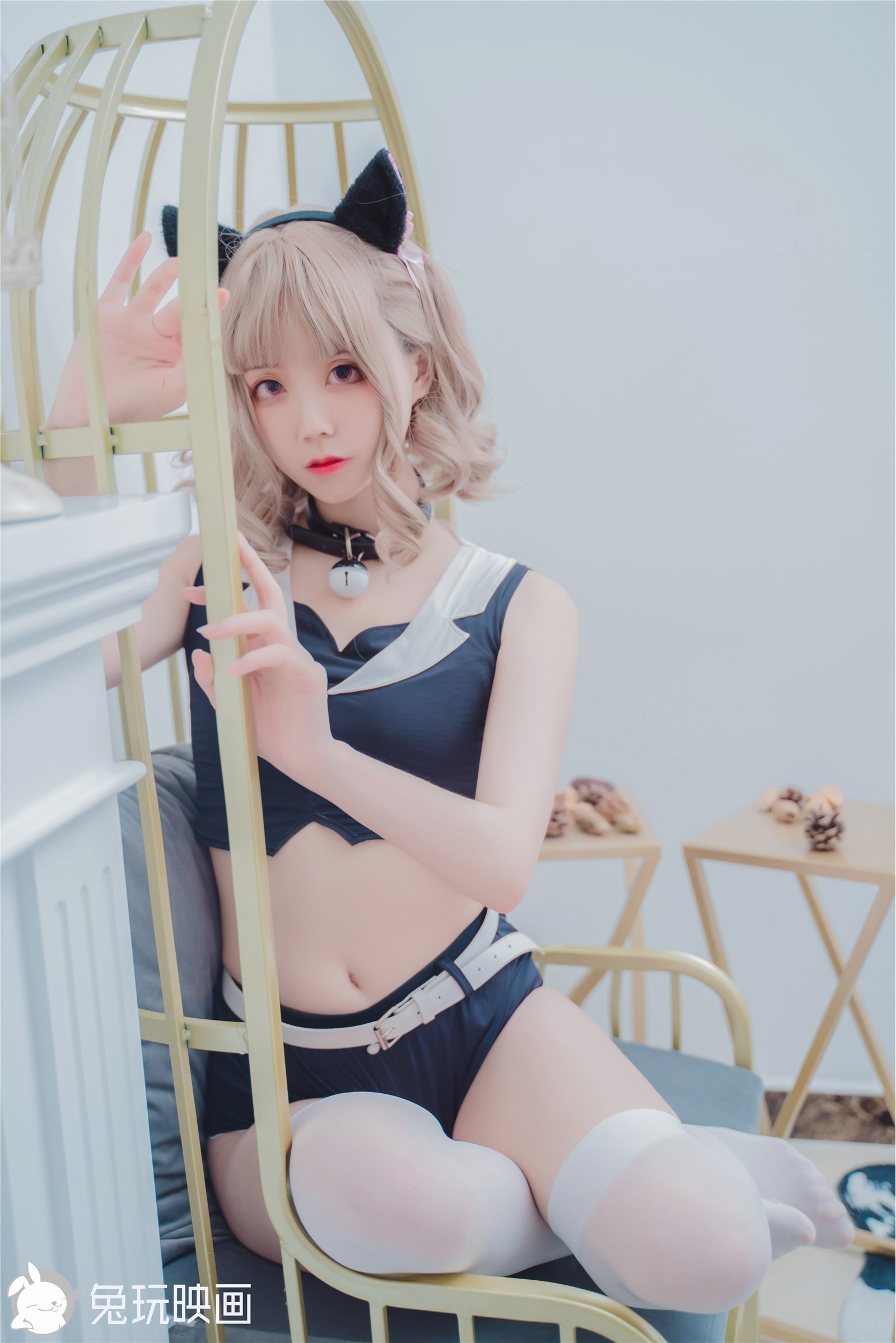 Rabbit Playing with Imagery VOL.070 Cute Meow Girlfriend(12)